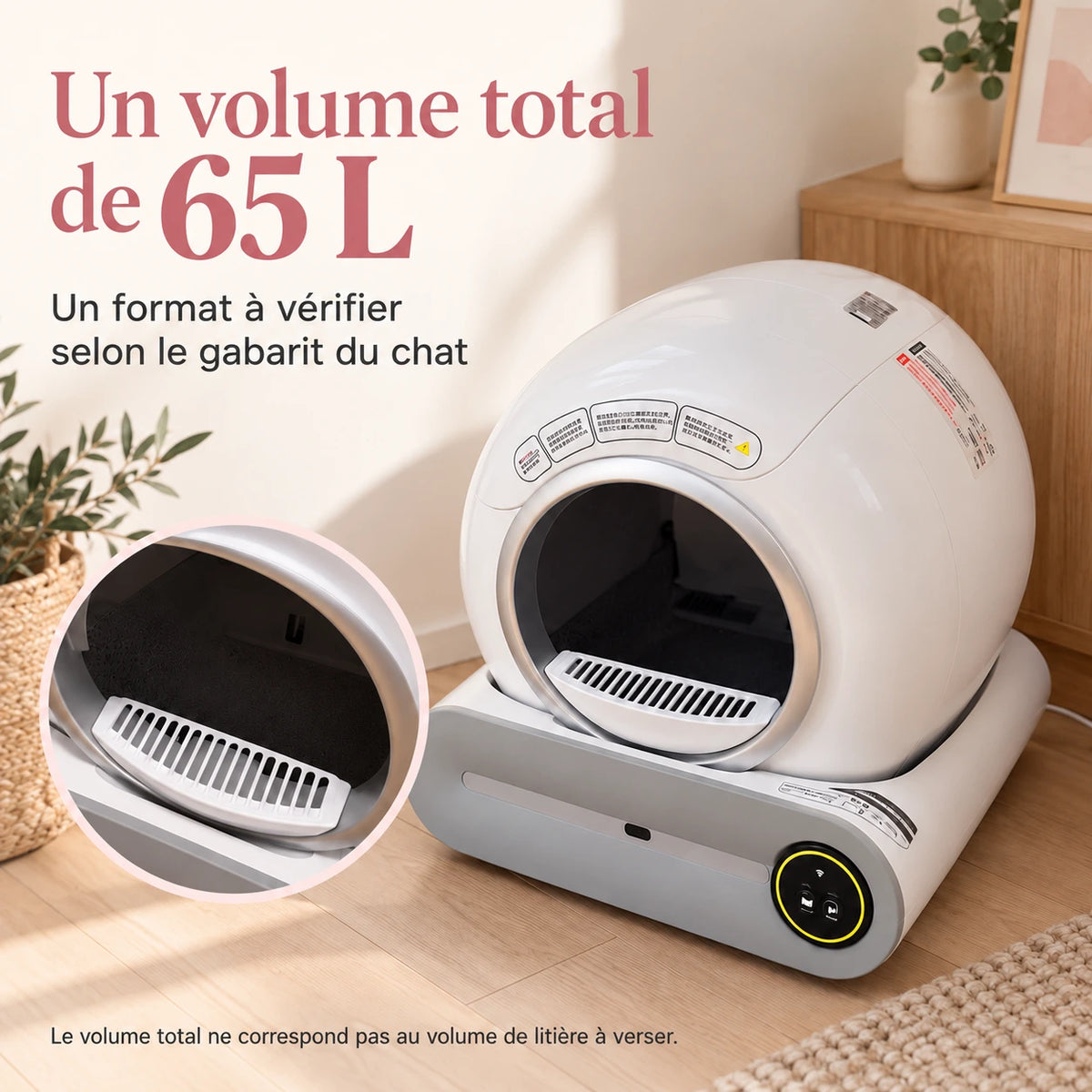 Vue en plongée de la litière automatique avec son volume total annoncé de 65 L.
