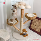 Vue de côté de l'arbre à chat design en bois 111 cm avec 2 chats dessus